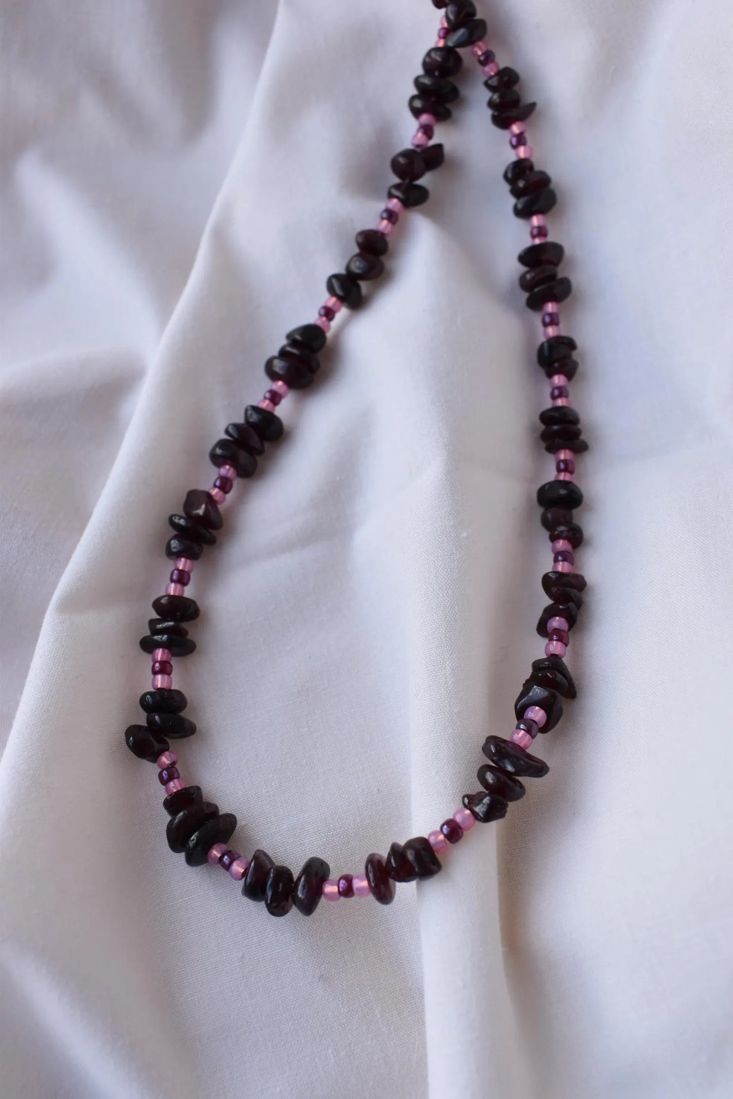 Garnet Chip & Seed Bead Sterling Silver Necklace (15")