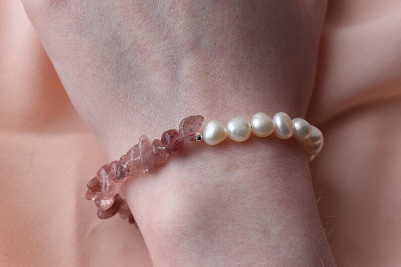 Strawberry Quartz & Pearl 15cm Adjustable Bracelet