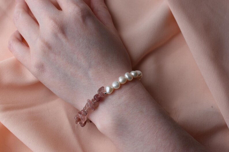 Strawberry Quartz & Pearl 15cm Adjustable Bracelet