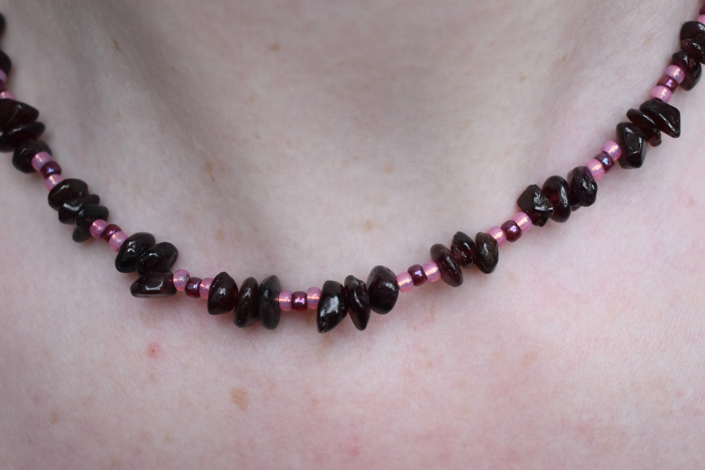 Garnet Chip & Seed Bead Necklace (15")
