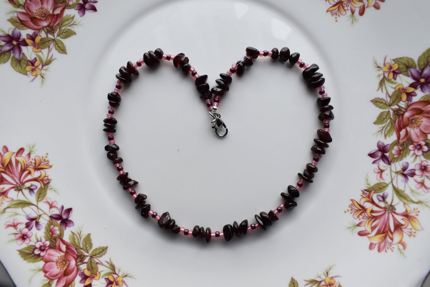 Garnet Chip & Seed Bead Necklace (15")